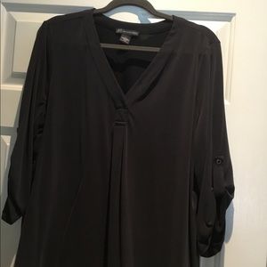 Black blouse with button 3/4 sleeve options